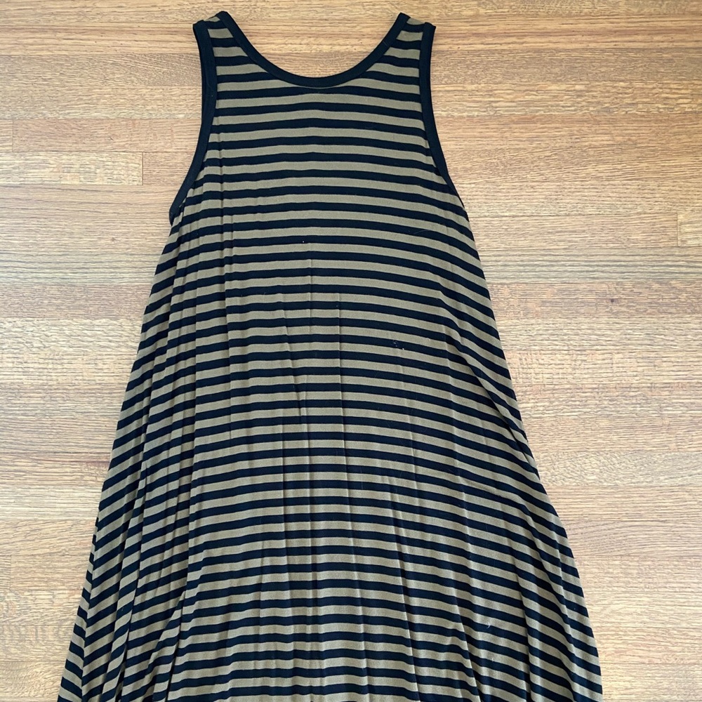 Old Navy striped dress